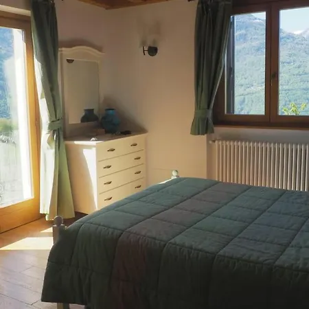 Villa Fantastica Fra Le Alpi Valtellinesi